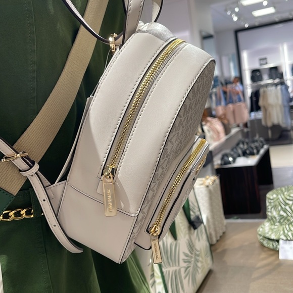 Michael Kors Ladies Backpack Bag Jaycee XS Conv Zip Backpack Light Cream Multi - Picture 6 of 16